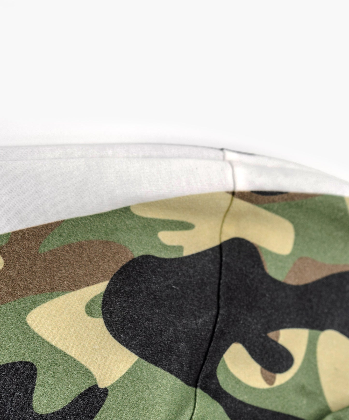 CAMO WHITE TEE