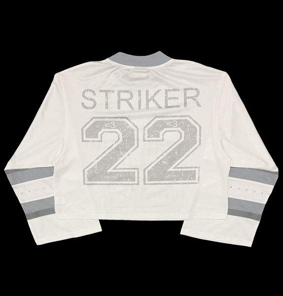 STRIKER SWEATER